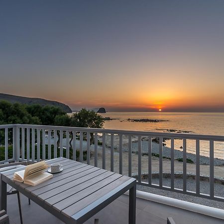 Milos Waves Luxury Apartments بولونيا المظهر الخارجي الصورة