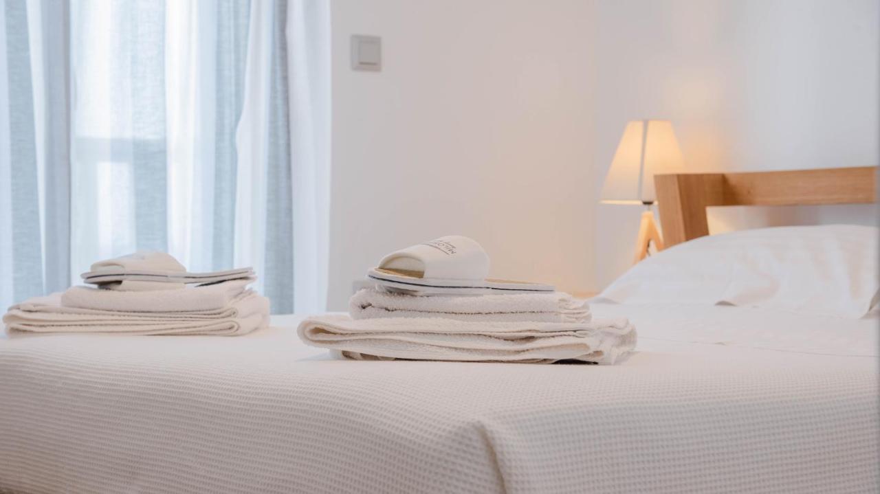 Milos Waves Luxury Apartments بولونيا المظهر الخارجي الصورة
