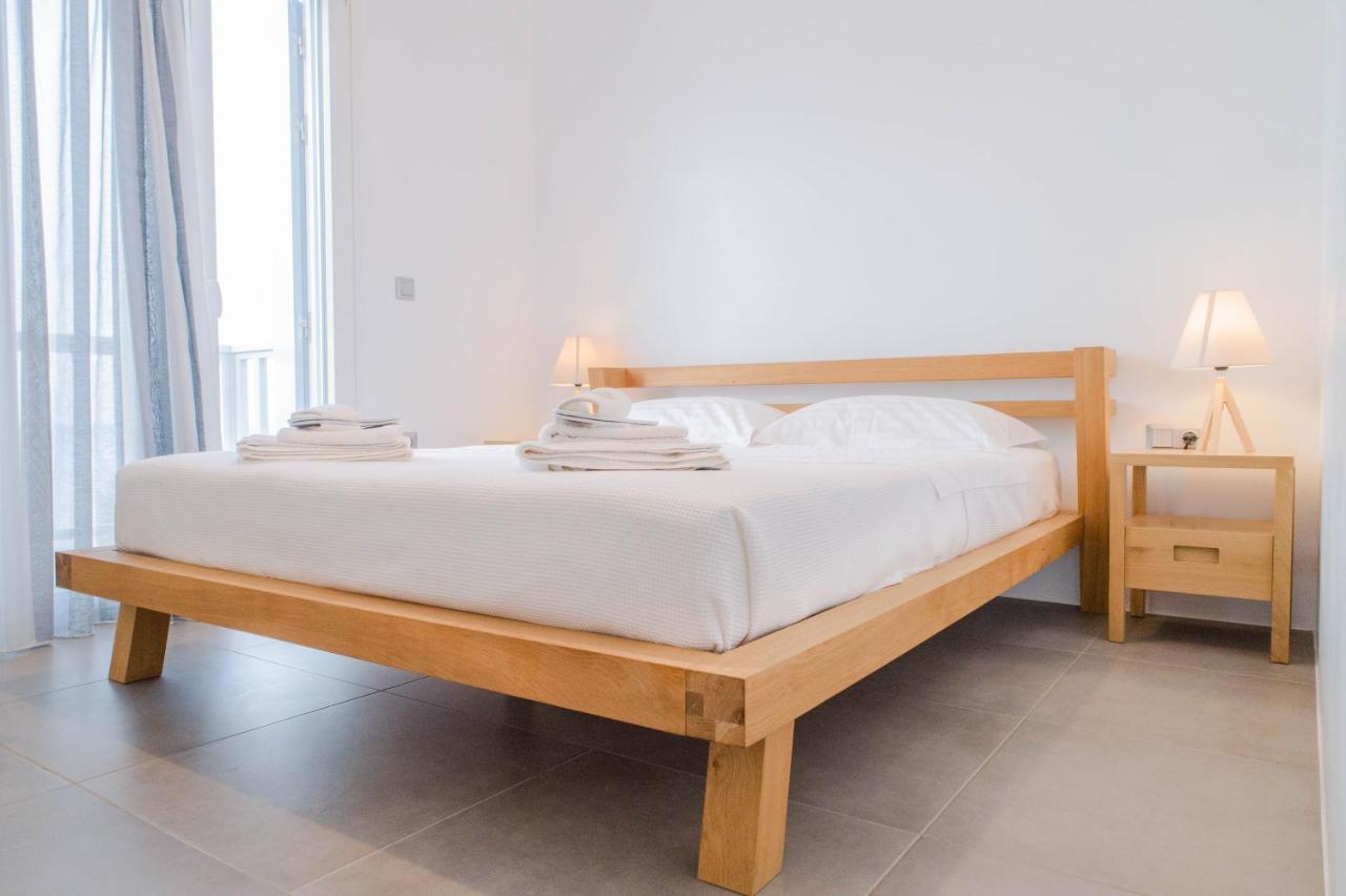 Milos Waves Luxury Apartments بولونيا المظهر الخارجي الصورة