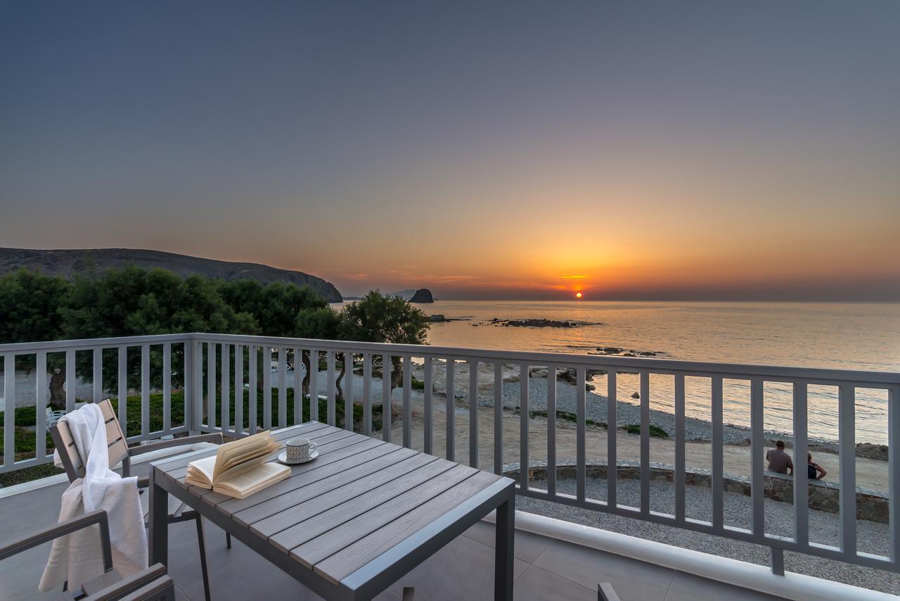 Milos Waves Luxury Apartments بولونيا المظهر الخارجي الصورة