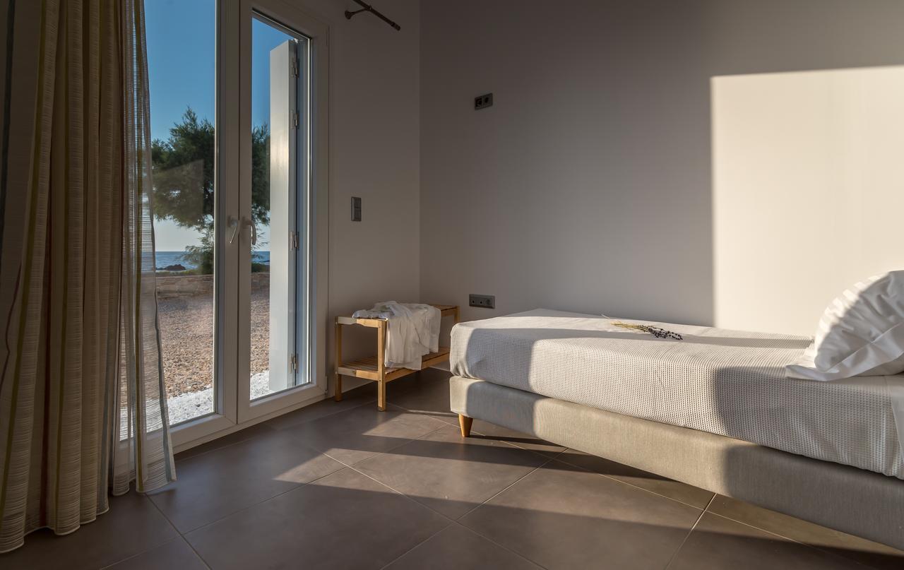 Milos Waves Luxury Apartments بولونيا المظهر الخارجي الصورة